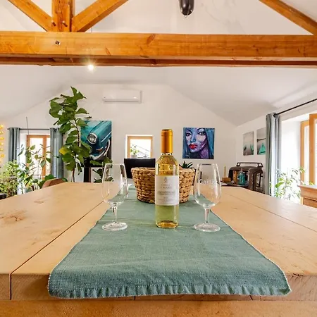 Jungalow - Tidordognehomes